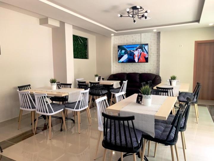 Jaky Complex Hotel